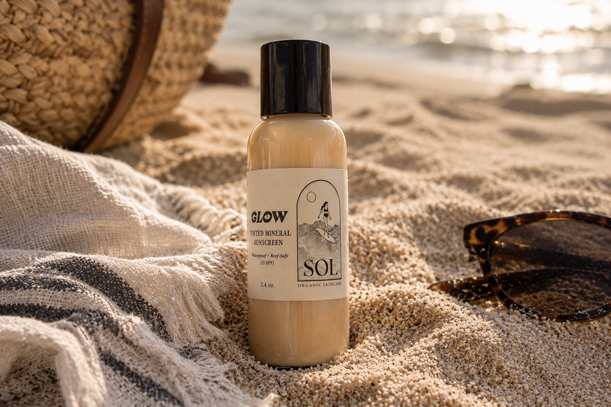 GLOW Tinted Mineral Tanning Lotion (8 SPF) Reef Safe + Waterproof